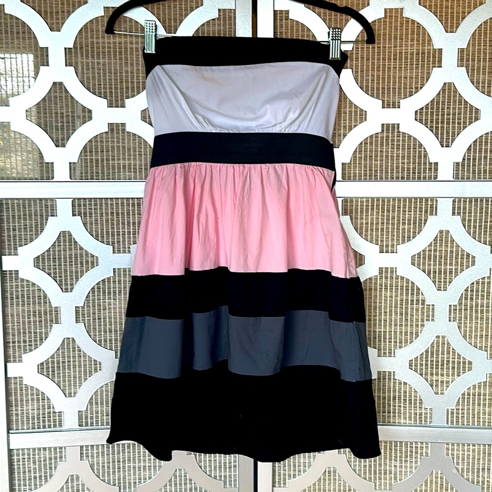 Rue21  Discontinued Pink and Black Strapless Dress medium